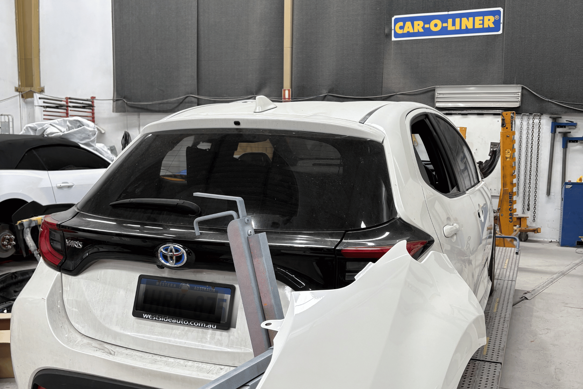 Collision repairs near fremantle for insurance